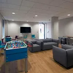Cosy Ensuite Bedrooms With Private Bathroom At Bay Campus Located In Swansea