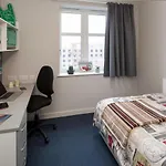 Cosy Ensuite Bedrooms With Private Bathroom At Bay Campus Located In Swansea