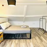 Spacious And Affordable City Center Two Beds Flat