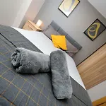Stone\'S Throw City Centre - Tv In Every Bedroom!