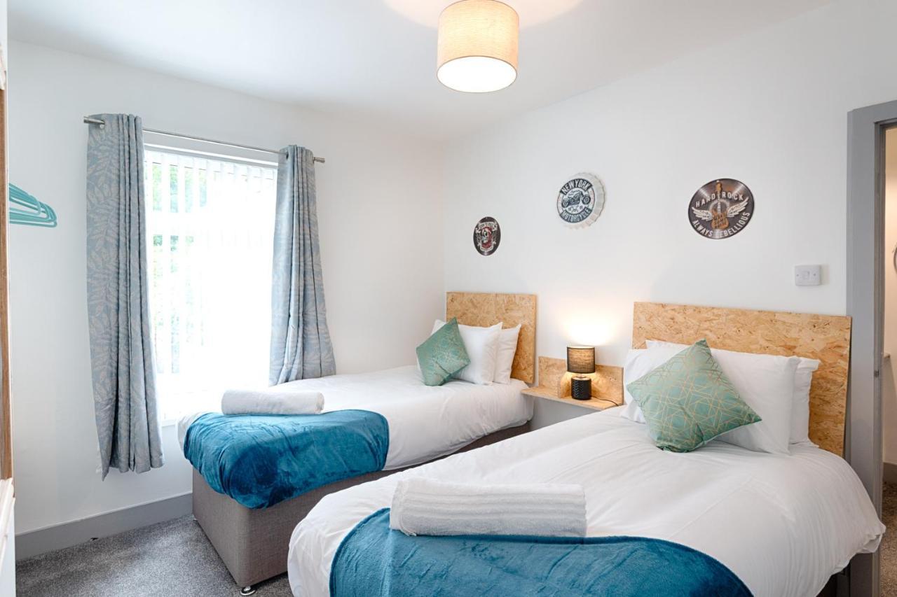 Groves House City Centre Apartment Swansea