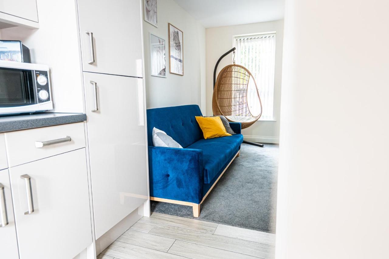 ✪ Leisure/business ✪ 1 Bedroom , Free Parking Apartment Swansea