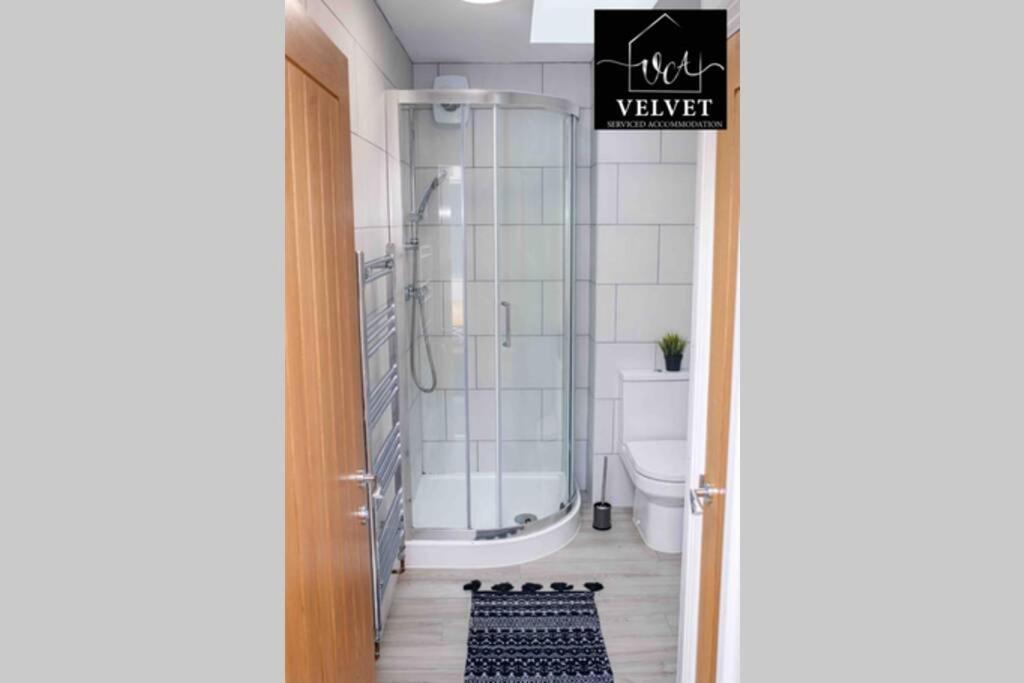 ✪ Leisure/business ✪ 1 Bedroom , Free Parking Apartment