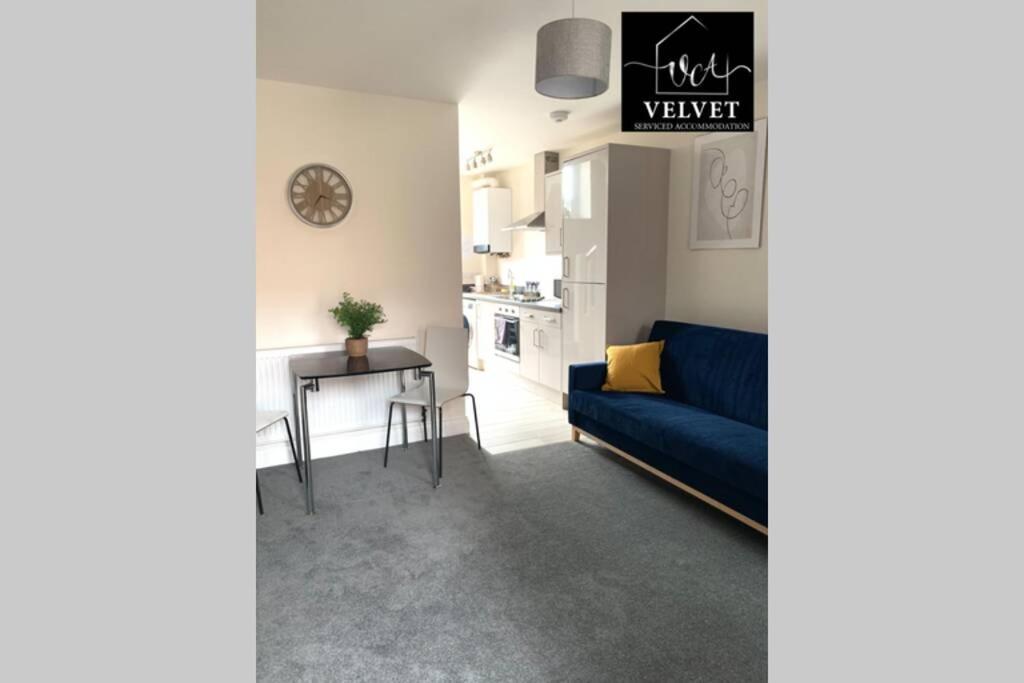 ✪ Leisure/business ✪ 1 Bedroom , Free Parking Apartment