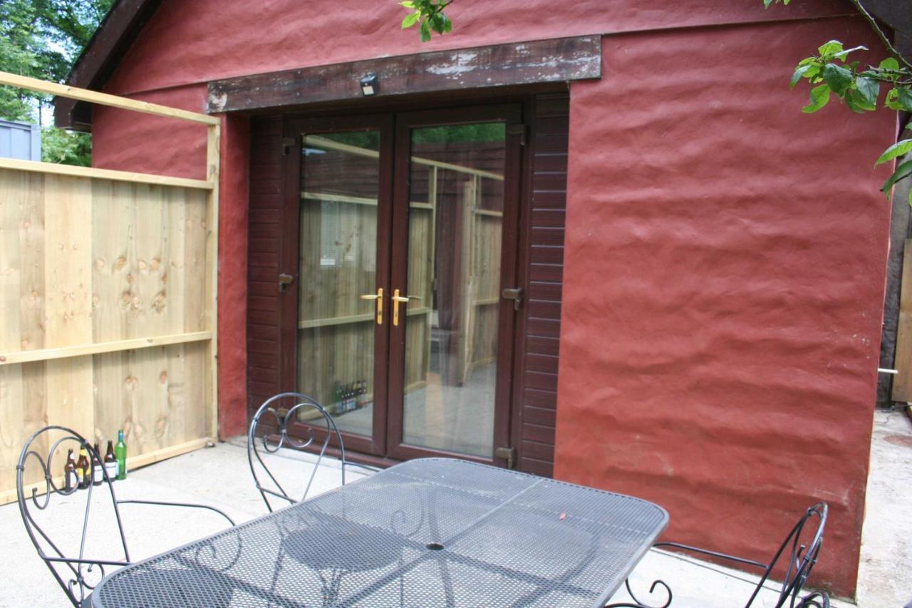 The Nook - Farm Park With Hot Tub & Dome * Swansea