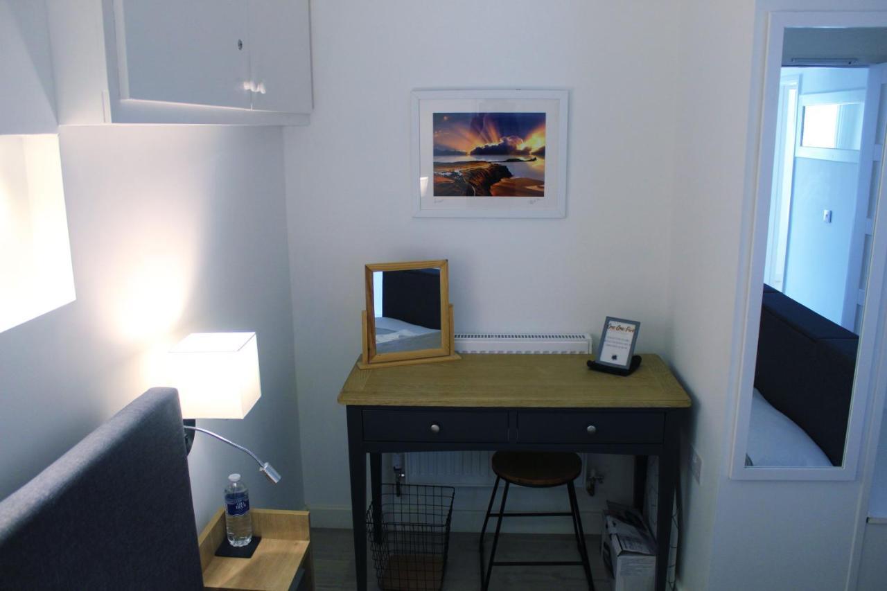 Apartment One One Five