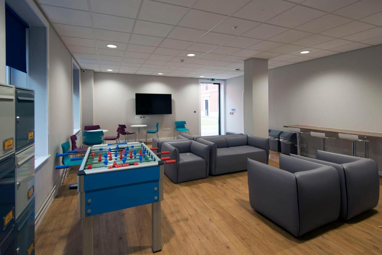 Cosy Ensuite Bedrooms With Private Bathroom At Bay Campus Located In Swansea