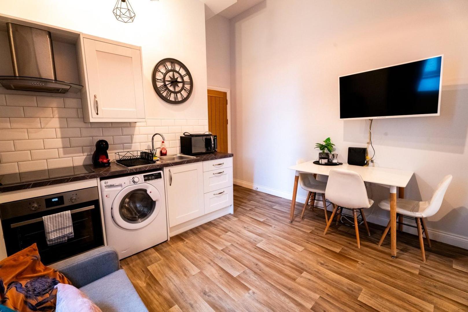 Free Parking | Smart Tv | 4 Guests Apartamento Swansea