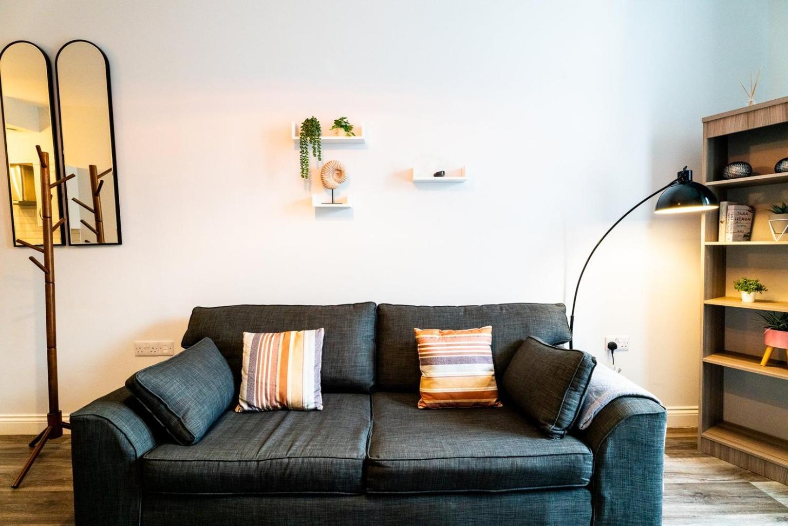 Free Parking | Smart Tv | 4 Guests Apartamento Swansea