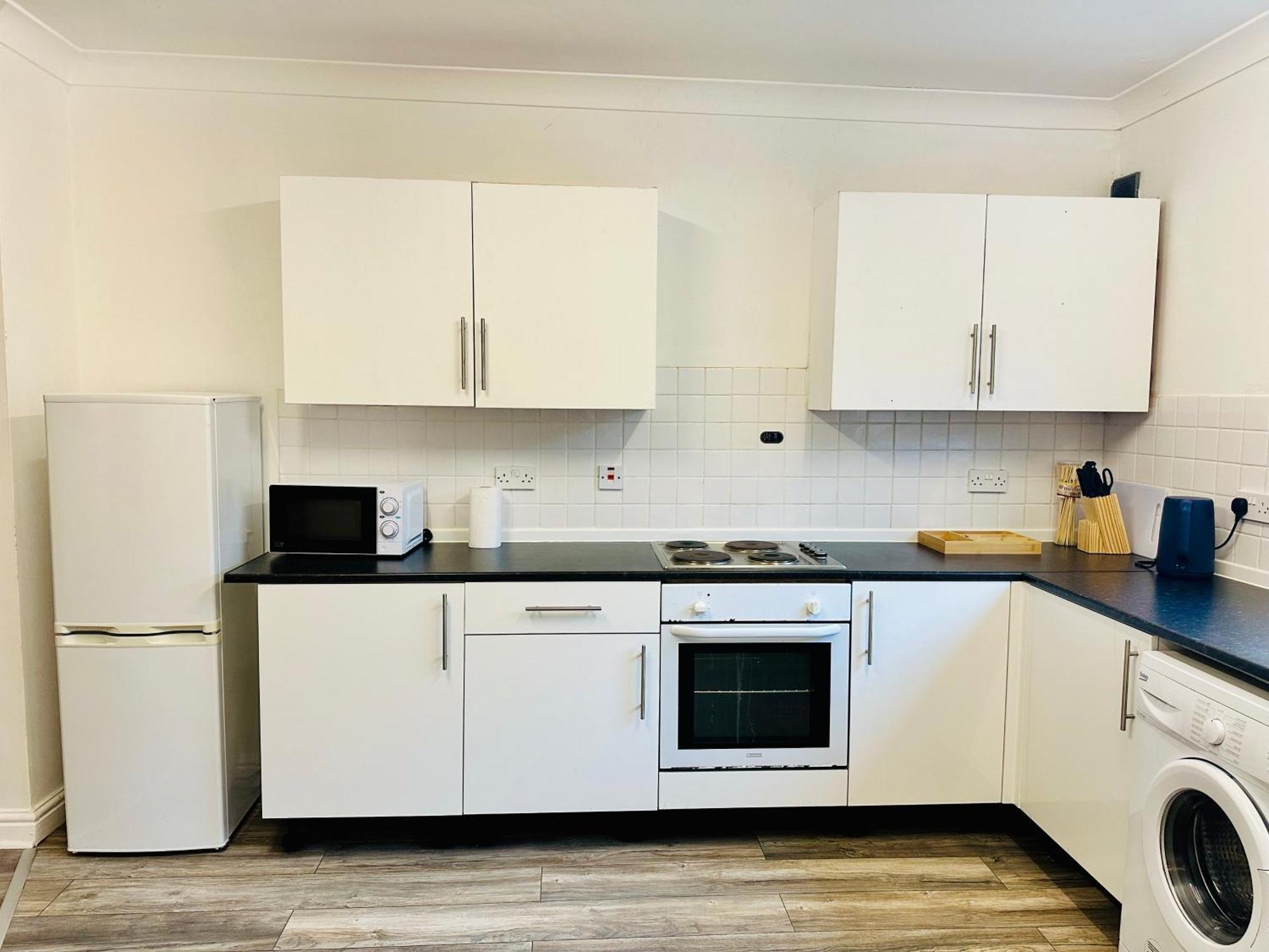 Apartment Spacious And Affordable Center Two Beds Flat