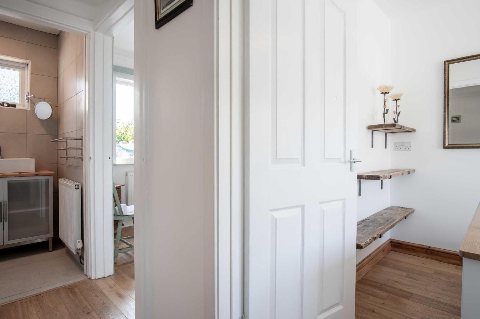 Holiday home Cosy - 2 Bedroom - Mumbles *
