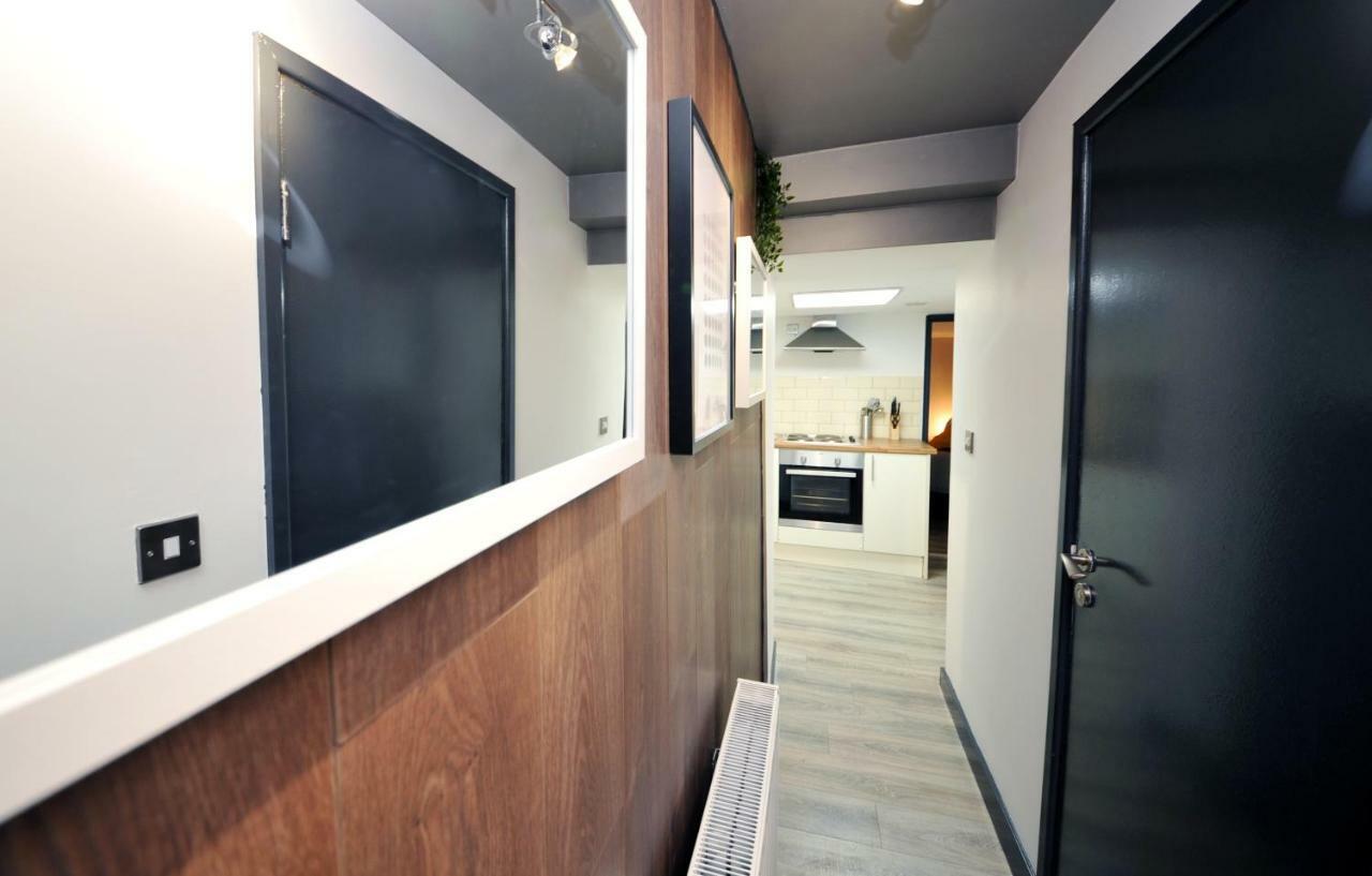 Stone's Throw Centre - Tv In Every Bedroom! Apartamento *