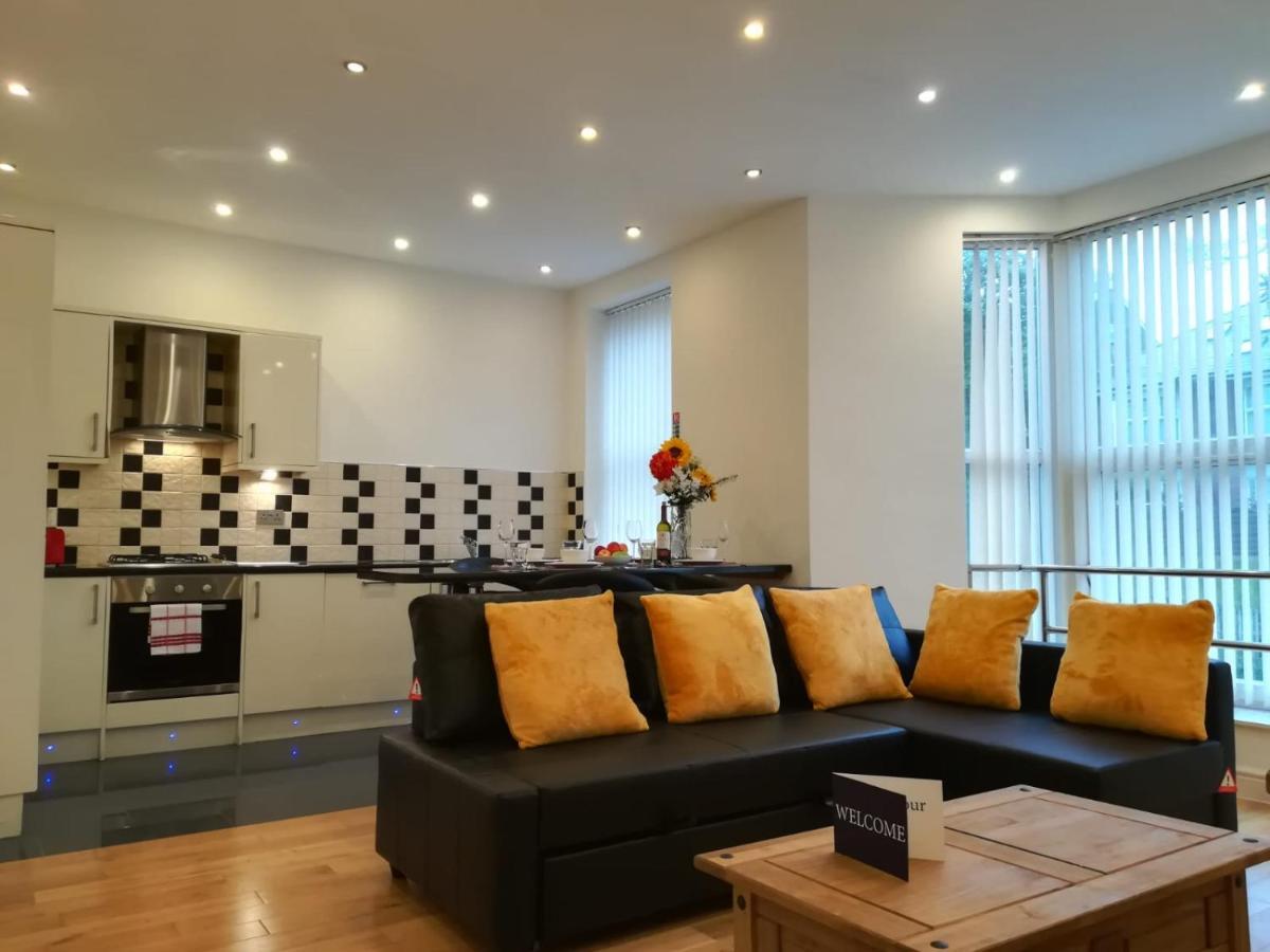 Delightful, 1 Bedroom Uplands,