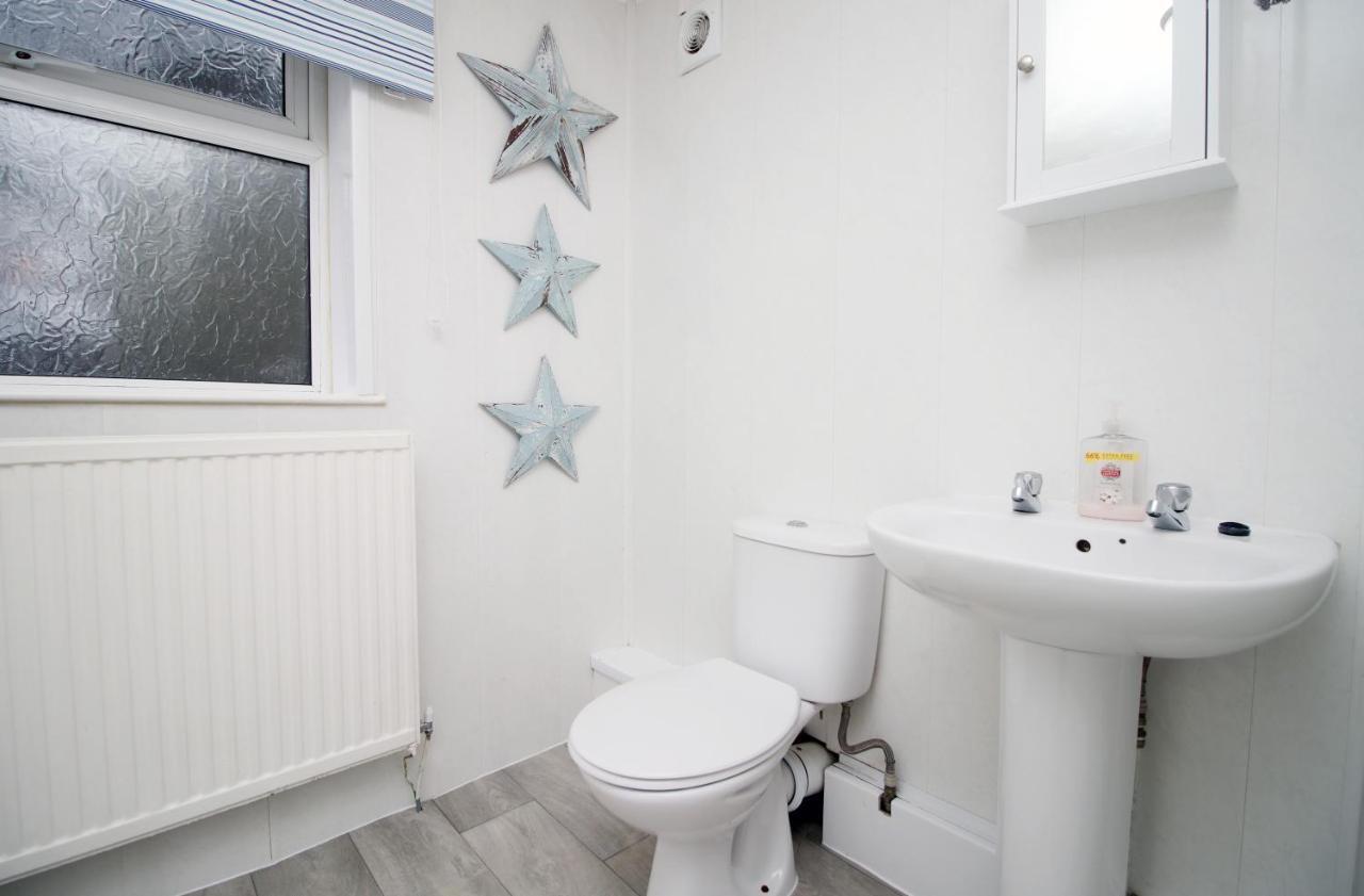 In The Heart Of Swansea- Tv In Every Bedroom! * Swansea
