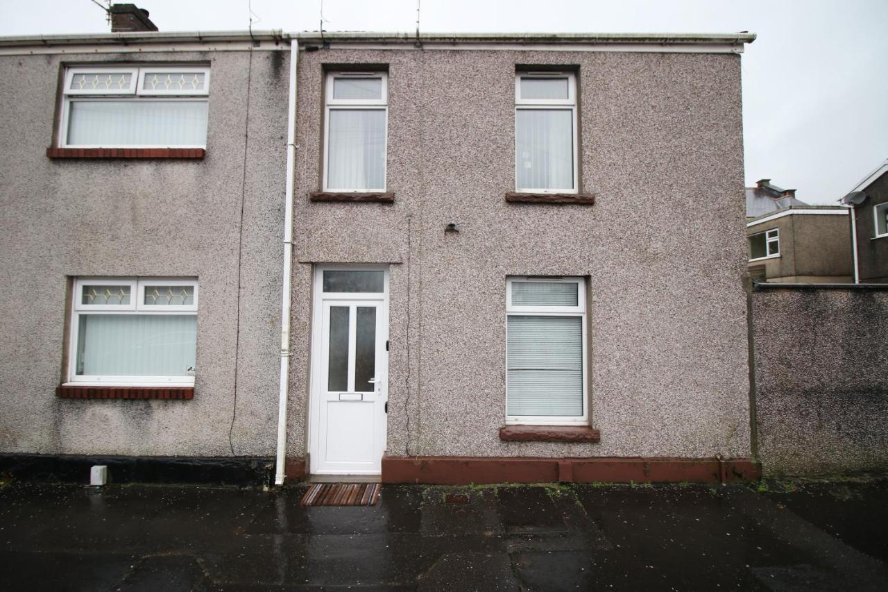 In The Heart Of Swansea- Tv In Every Bedroom! Apartment *