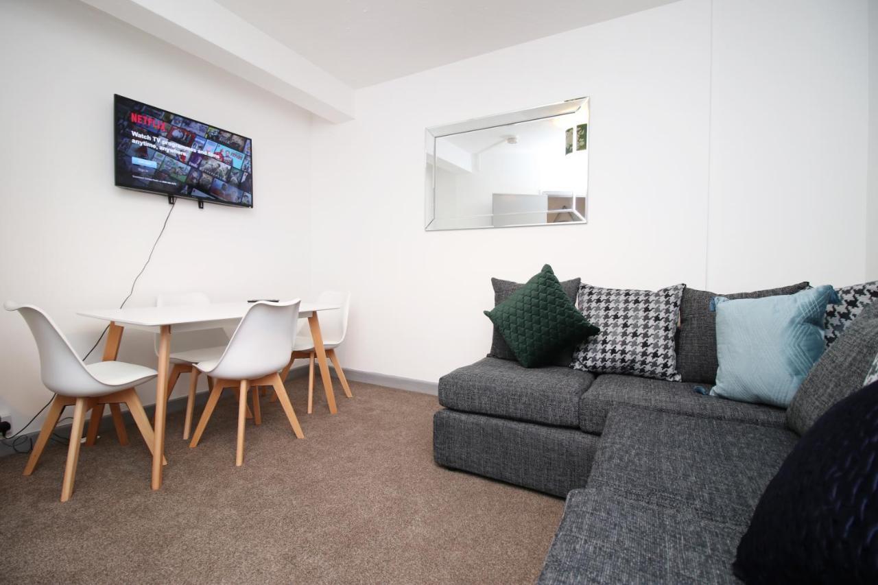In The Heart Of Swansea- Tv In Every Bedroom! Swansea