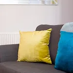 Parking, Garden, En-Suite & Tv\'S In All Rooms, Large Living Space