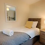 The Old Bakery - Tv In Every Bedroom!