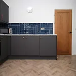 Great For Work,Study,Leisure Stay-Free Parking Ssw