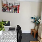 Superior Three Bedroom House With Sea View