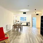Spacious And Affordable City Center Two Beds Flat