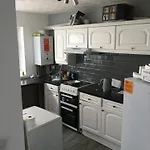 2 Room Flat Central Swansea