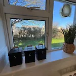 Home From Home Family Break In Gower