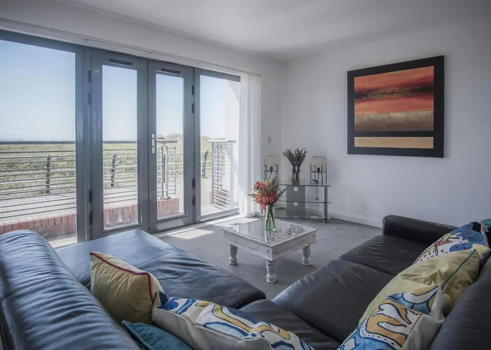 Maritime Quarter - 2 Bedroom Apartment - Sa1 Beach Front Fishermans Way
