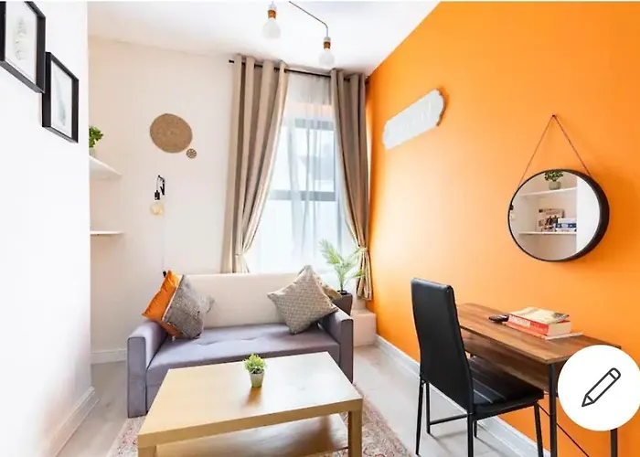 Skyline King Suites 202