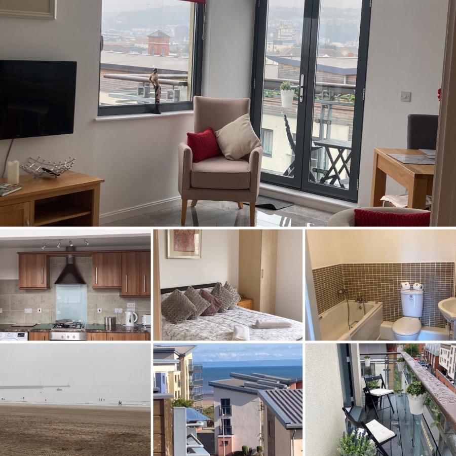 Bay, Marina & Arena View Mins To & Apartment