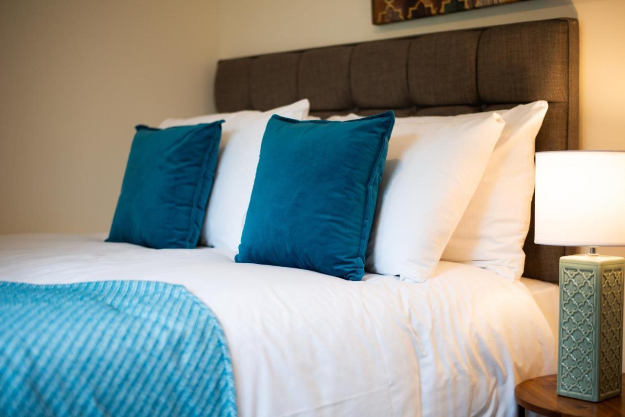 The Old Bakery - Tv In Every Bedroom! Apartment Swansea