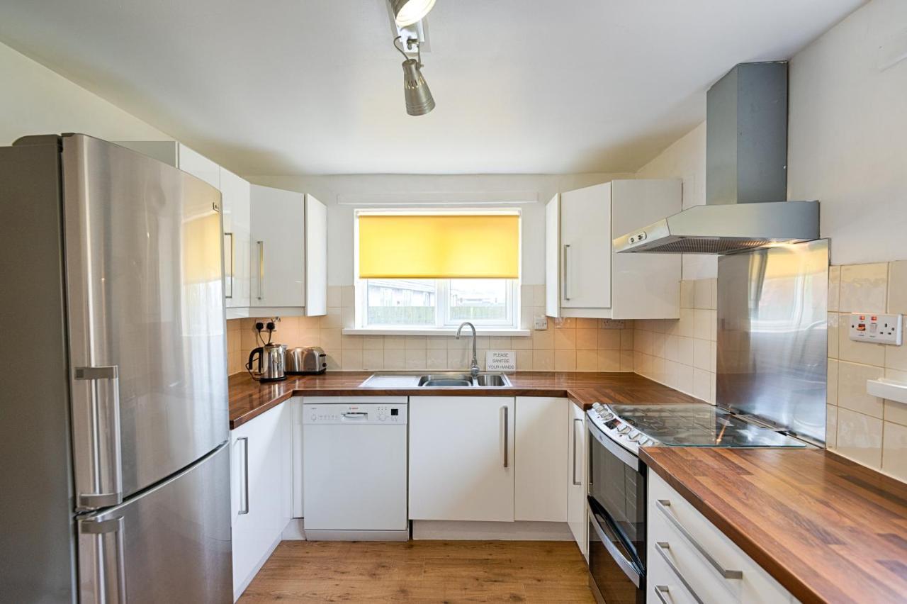 Singleton House Parking & Garden-tv In Every Room! Apartment *
