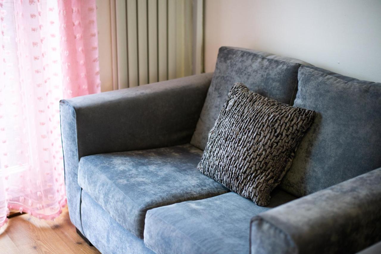 Singleton House Parking & Garden-tv In Every Room!