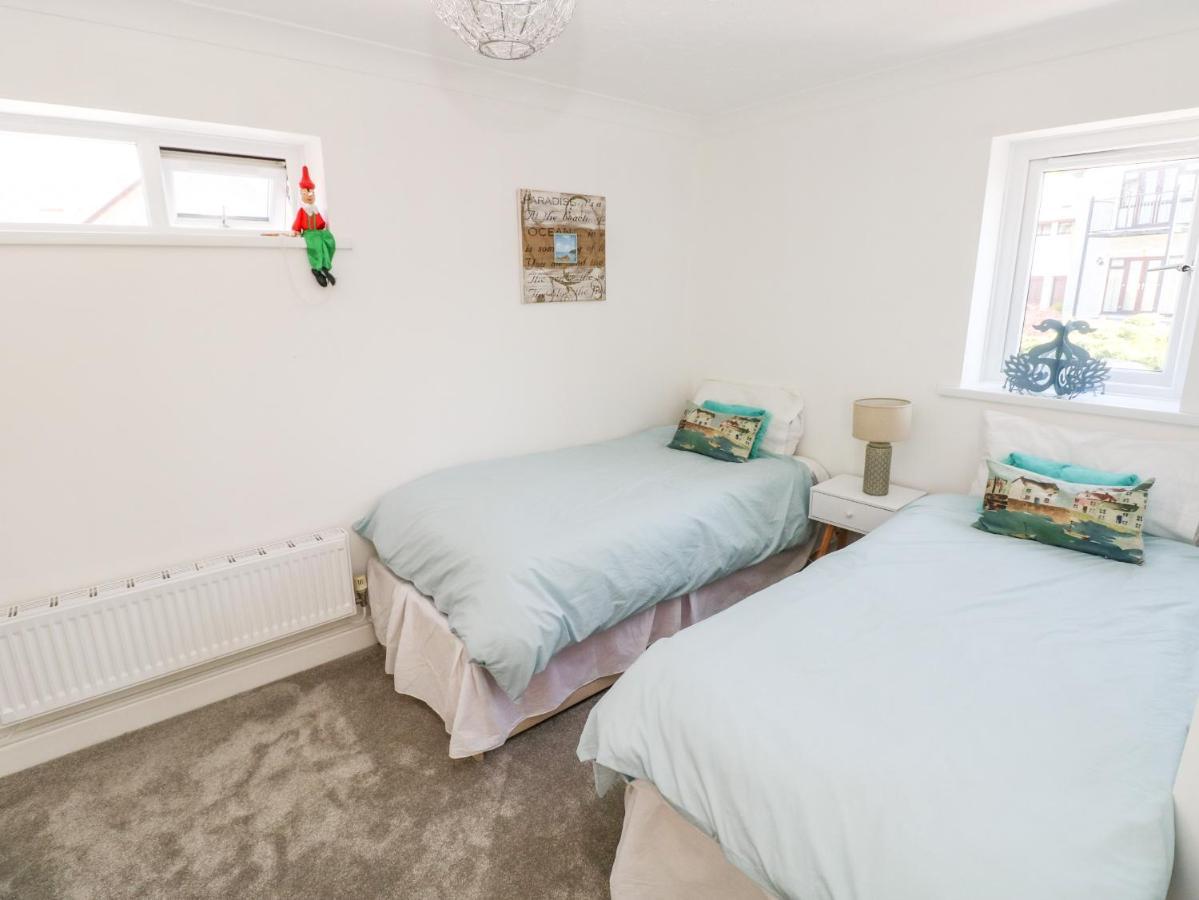 1 Atlantic Haven Swansea