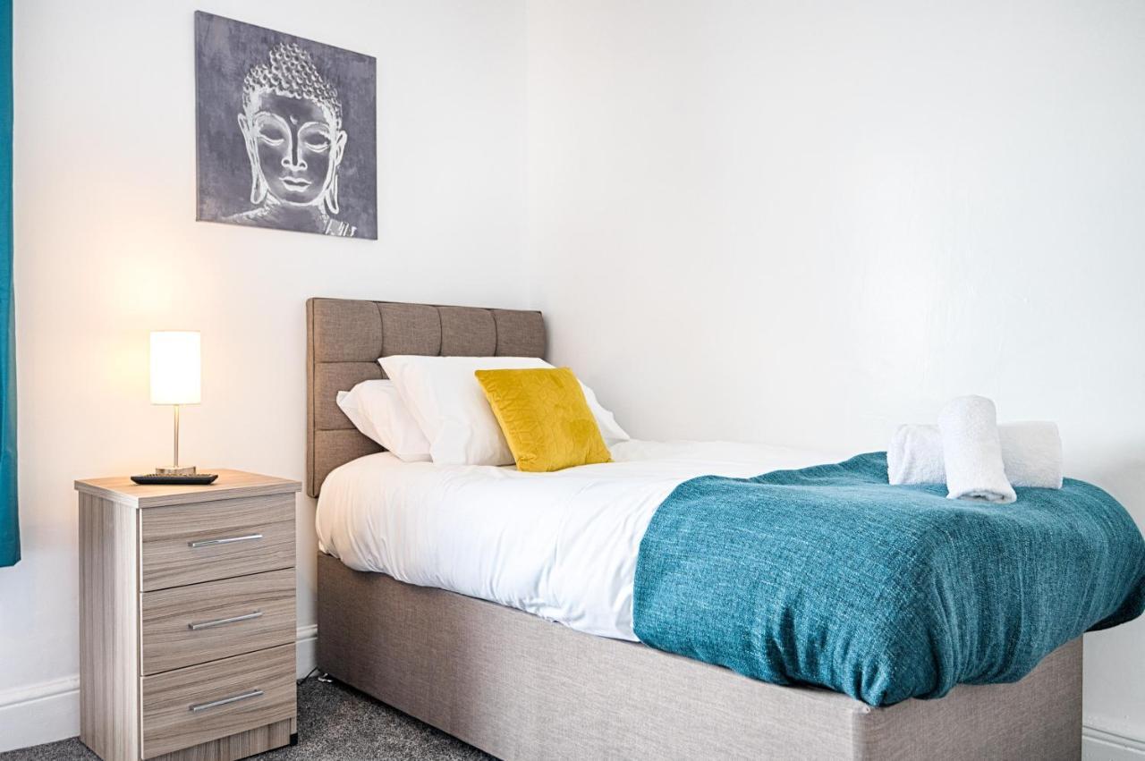 Chesshyre - Tv In Every Bedroom! * Swansea