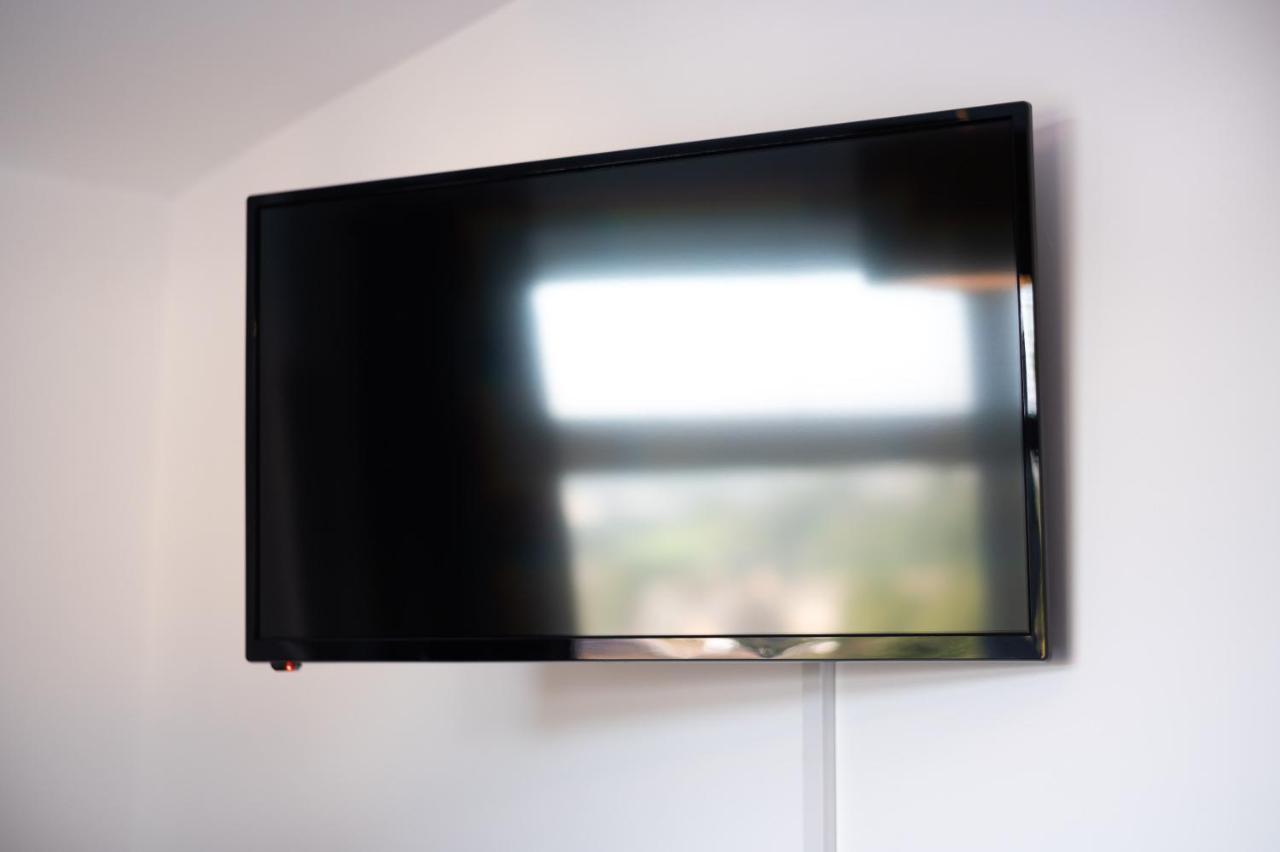 Apartment Bryn House - Tv In Every Bedroom!