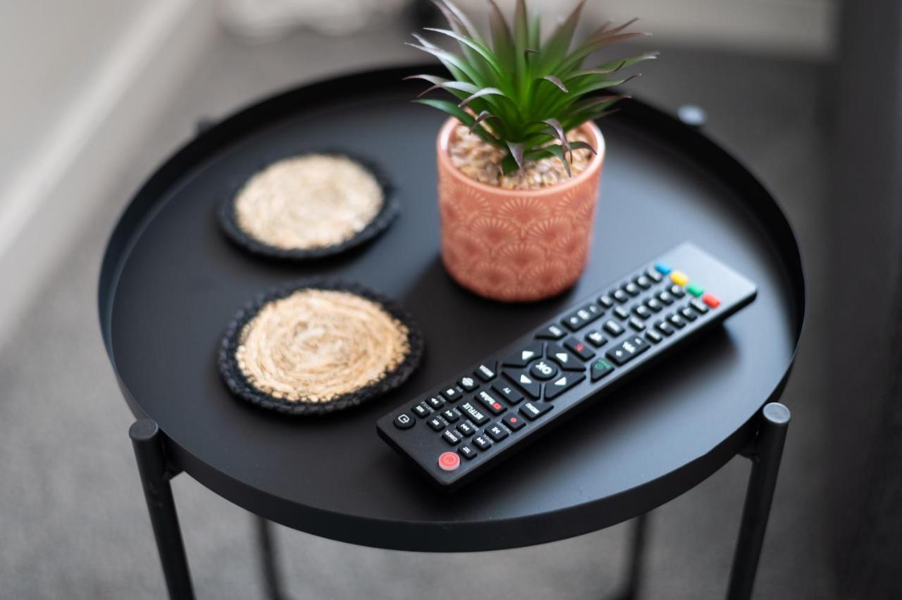 Bryn House - Tv In Every Bedroom! Apartment *