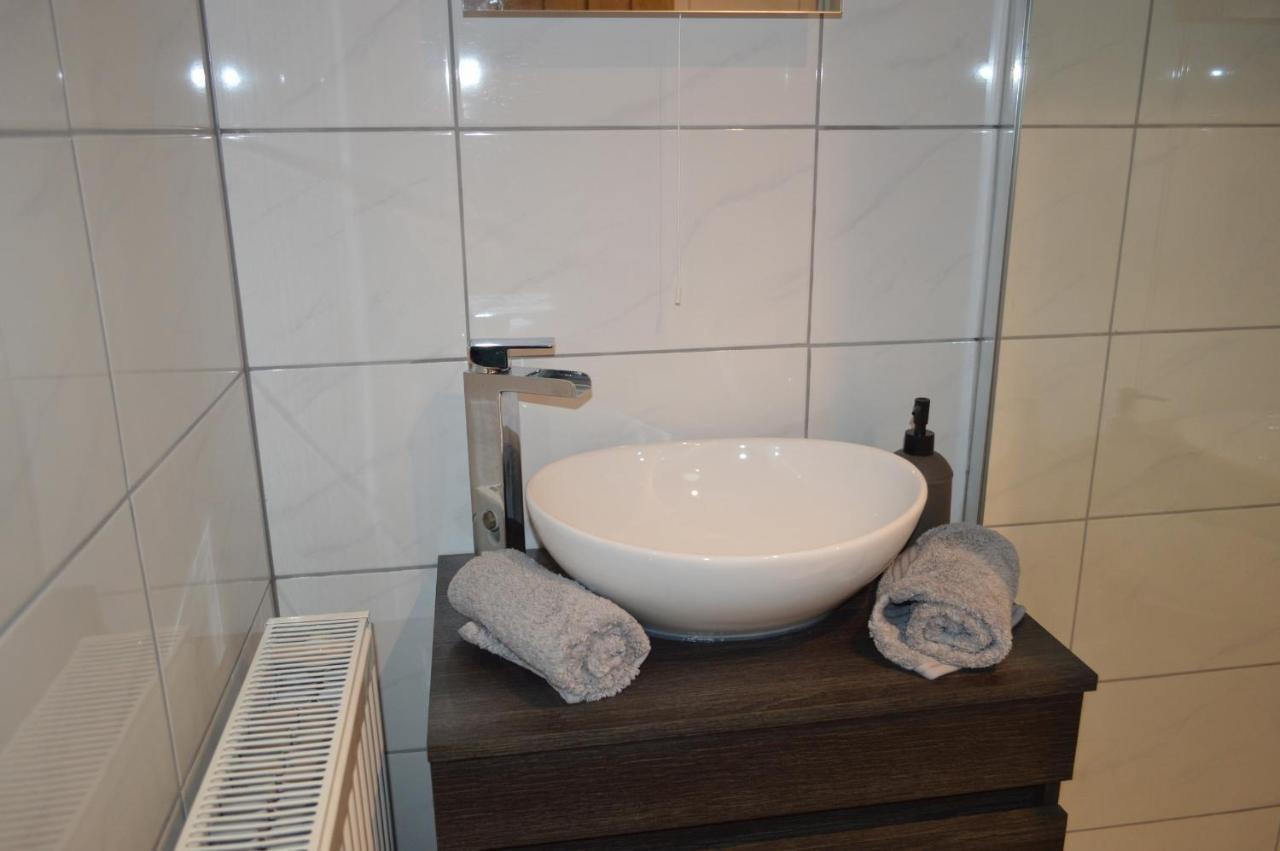 Cwrt Y Wennol Holiday home