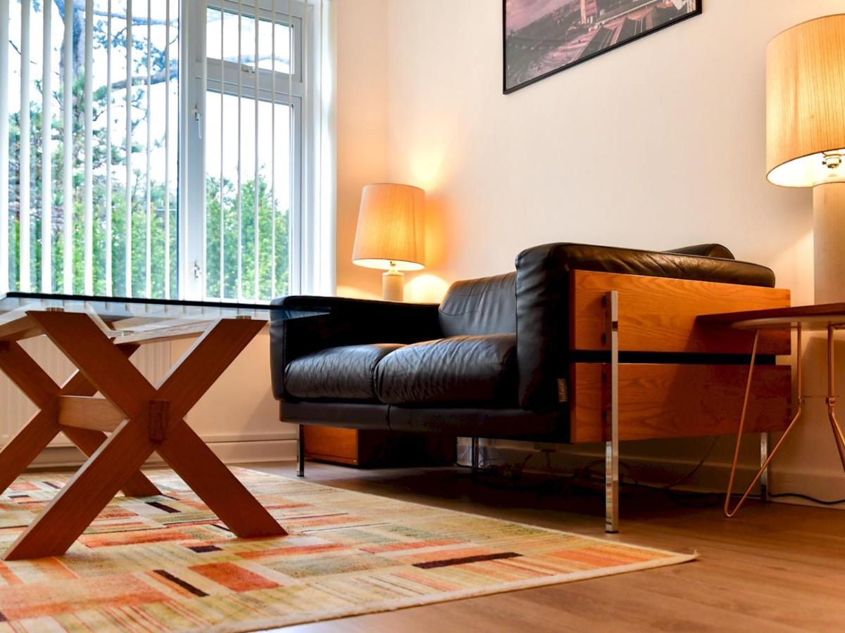Pass The Keys Quiet Coastal Retreat Inbetween Langland & Caswell Swansea