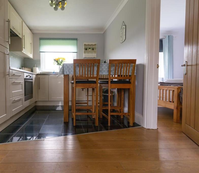Holiday home Immaculate Gower Getaway With Pool & Facilities *