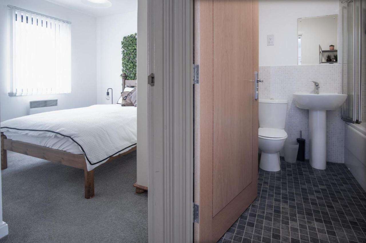Apartment Maritime Quarter - 2 Bedroom - Sa1 Front Fishermans Way *