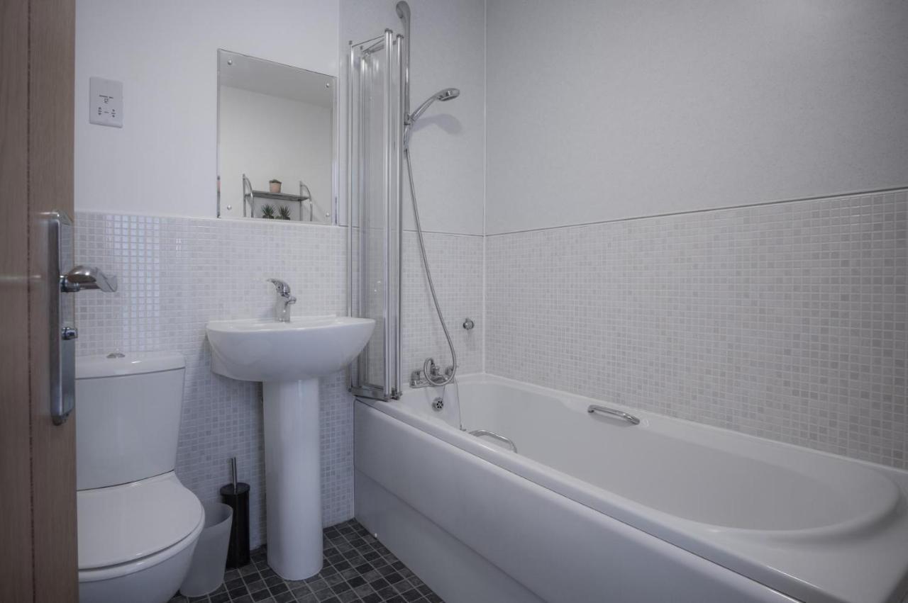 Apartment Maritime Quarter - 2 Bedroom - Sa1 Front Fishermans Way