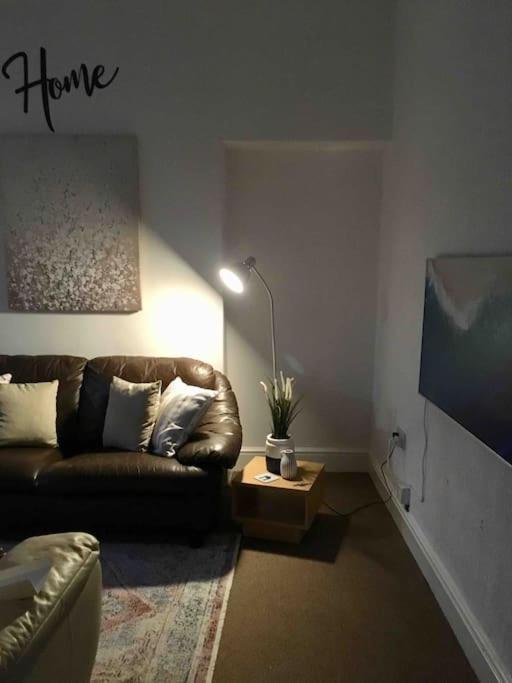 Hillcrest Cottage, Comfy Flat, Trendy Uplands Area Swansea
