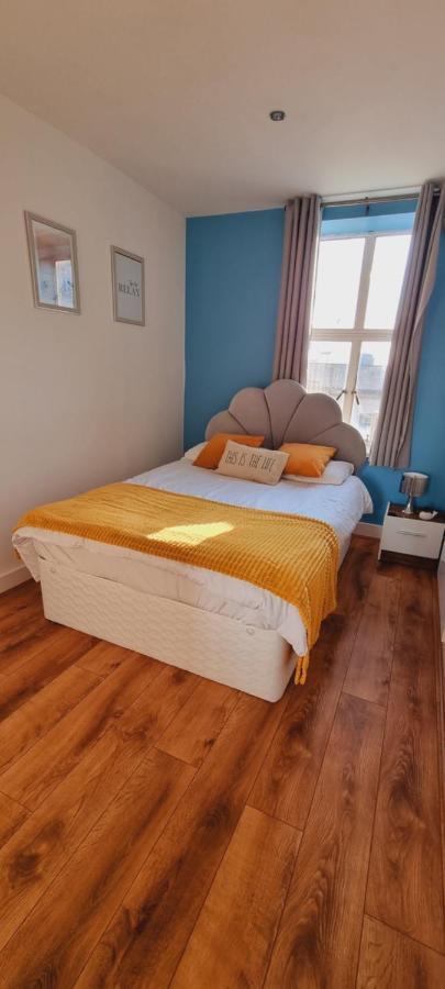 Modern And Spacious Centre * Swansea