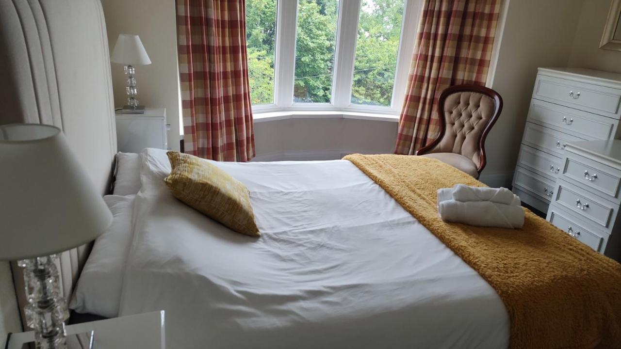Villa Superior Three Bedroom House With Sea View Swansea