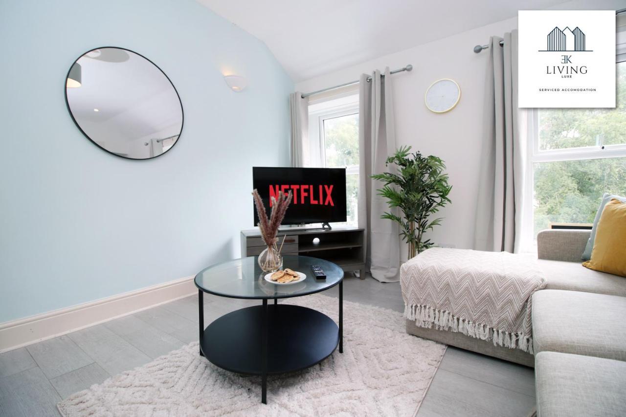 Cosy In The Heart Of Uplands - - Prime Location - By Ekliving Luxe Apartment Swansea