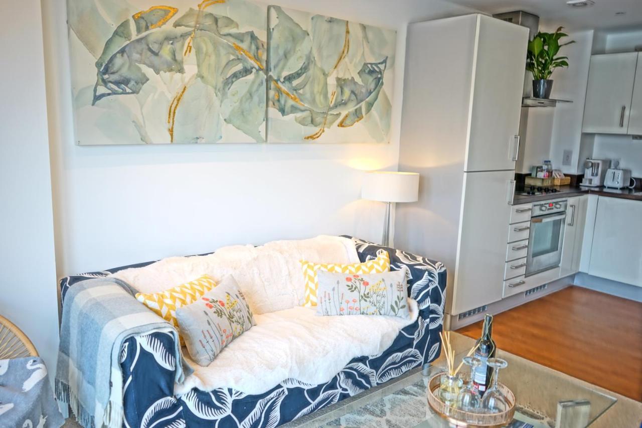 Apartamento Soak Up The Light At A Soothing, Stylish In Marina *