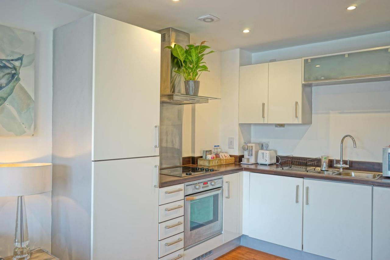 Apartamento Soak Up The Light At A Soothing, Stylish In Marina *
