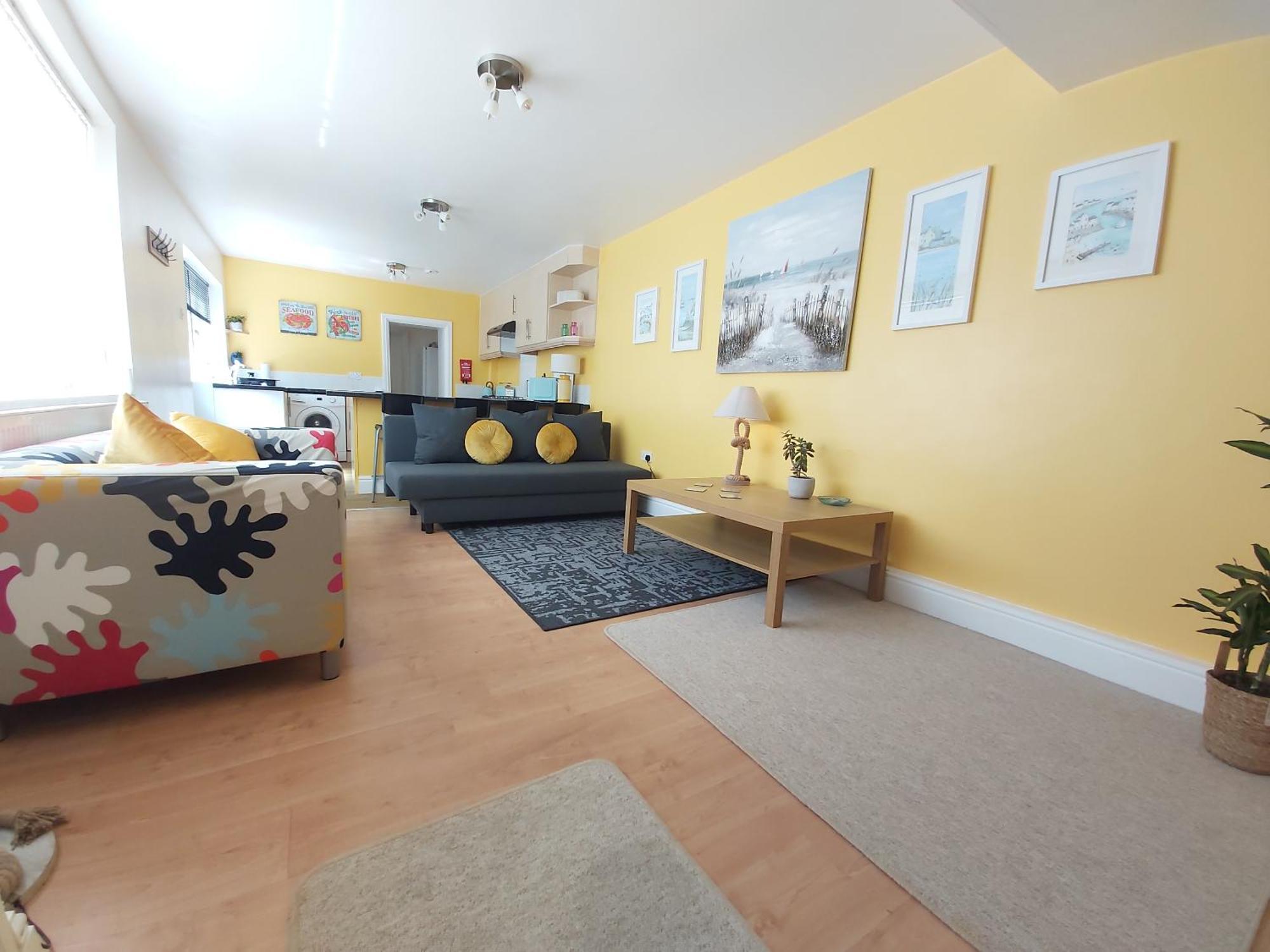 Beautiful Two Bedroom Ground Floor * Swansea