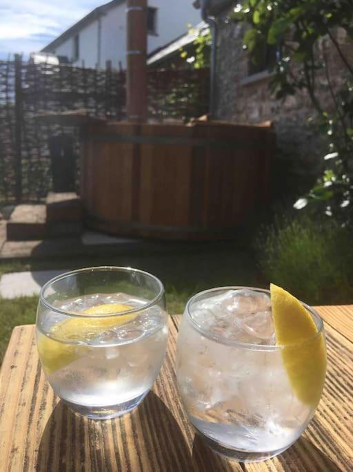 Hidden Gem Hottub, Firepit, Coastal Walks